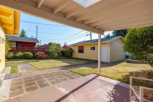 2615 Lincoln St, Bellingham, WA 98225 - Photo 33