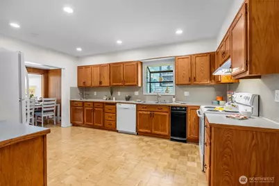 2615 Lincoln Street, Bellingham, WA 98225 - Photo 11