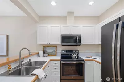 3800 NE Sunset Boulevard #B103, Renton, WA 98056 - Photo 9