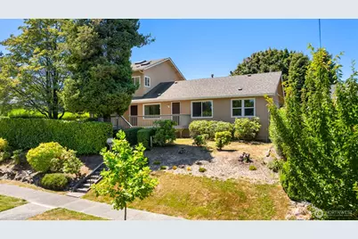 8815 18th Avenue SW, Seattle, WA 98106 - Photo 1