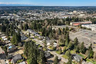 13017 NE 113th St, Kirkland, WA 98033 - Photo 37