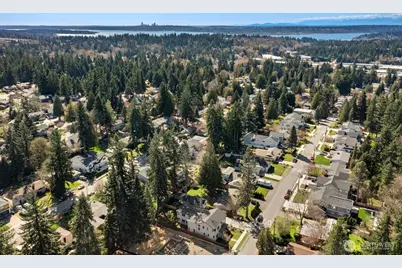 13017 NE 113th Street #1, Kirkland, WA 98033 - Photo 35