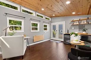 10913 NE 48th St, Kirkland, WA 98033 - Photo 27