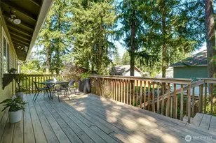 16242 NE 30th St, Bellevue, WA 98008 - Photo 31