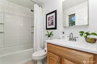 16242 NE 30th St, Bellevue, WA 98008 - Photo 17