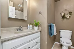 16242 NE 30th St, Bellevue, WA 98008 - Photo 19