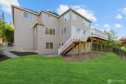 2046 277th Avenue SE, Sammamish, WA 98075 - Photo 33