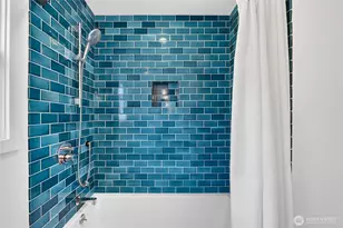 1307 NW 80th St, Seattle, WA 98117 - Photo 13