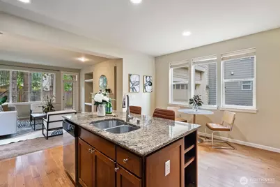 13228 126th Court NE, Kirkland, WA 98034 - Photo 9