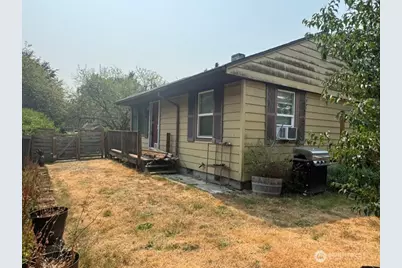 3210 S Washington Street, Seattle, WA 98144 - Photo 13