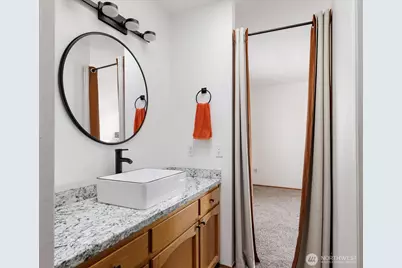 1836 SW Putnam Drive, Oak Harbor, WA 98277 - Photo 25