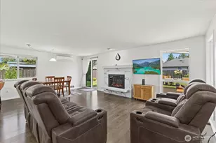 13004 47th Dr NE, Marysville, WA 98271 - Photo 11