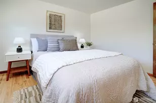 1924 NE 130th Pl, Seattle, WA 98125 - Photo 15