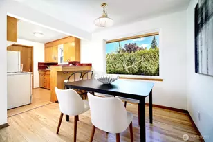 1924 NE 130th Pl, Seattle, WA 98125 - Photo 7