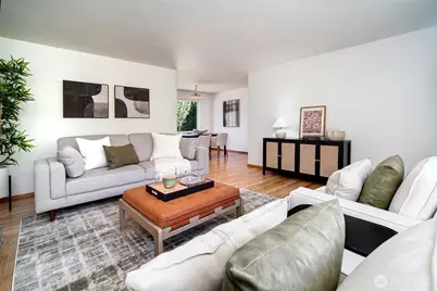 1924 NE 130th Place, Seattle, WA 98125 - Photo 5