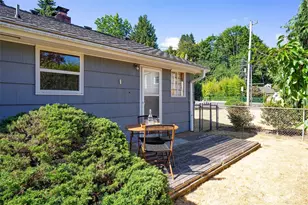 1924 NE 130th Pl, Seattle, WA 98125 - Photo 23