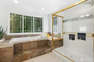 11612 NE 107th Ln, Kirkland, WA 98033 - Photo 23