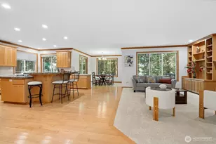 11612 NE 107th Ln, Kirkland, WA 98033 - Photo 7