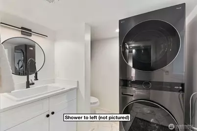 6408 Francis Avenue N, Seattle, WA 98103 - Photo 33