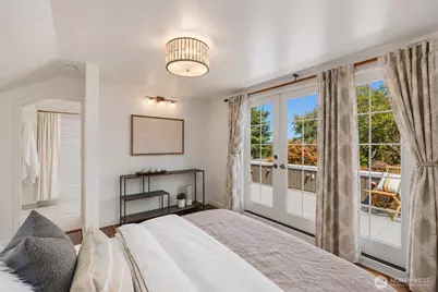 6408 Francis Avenue N, Seattle, WA 98103 - Photo 17