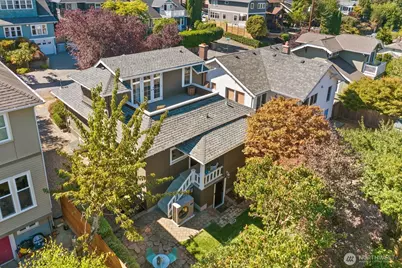 6408 Francis Avenue N, Seattle, WA 98103 - Photo 39