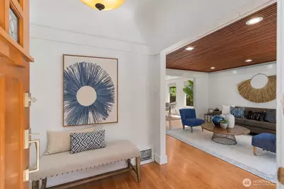 6408 Francis Avenue N, Seattle, WA 98103 - Photo 5