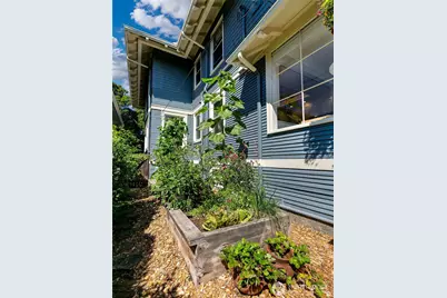 418 16th Avenue E #418, Seattle, WA 98112 - Photo 31