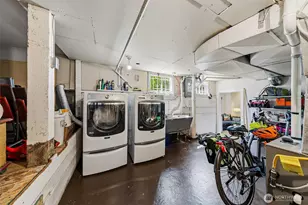 418 16th Ave E, Seattle, WA 98112 - Photo 27