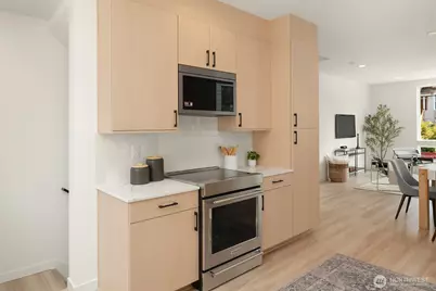721 15th Avenue #A, Seattle, WA 98122 - Photo 3