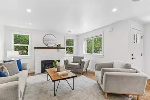 1302 NW 90th St, Seattle, WA 98117 - Photo 3