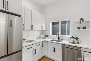 1302 NW 90th St, Seattle, WA 98117 - Photo 27