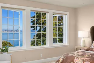 8916 Ferncliff Ave NE, Bainbridge Island, WA 98110 - Photo 25