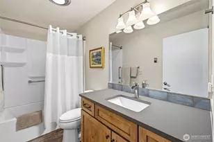 1800 Skyline Way, Anacortes, WA 98221 - Photo 15