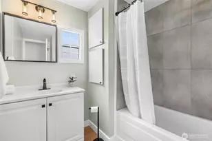 1320 N Oak Harbor St, Oak Harbor, WA 98277 - Photo 29
