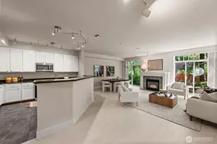 5535 Lakemont Blvd SE, Bellevue, WA 98006 - Photo 3
