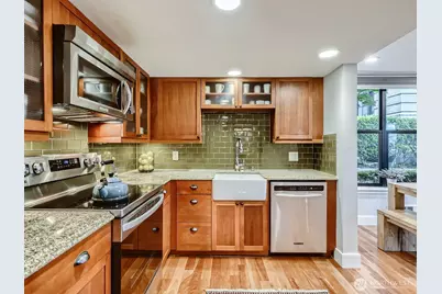 201 Galer Street #163, Seattle, WA 98109 - Photo 15