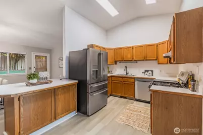 2417 S 249th Place, Kent, WA 98032 - Photo 15