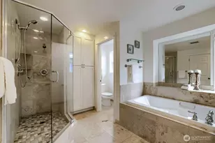 721 N 79th St, Seattle, WA 98103 - Photo 17
