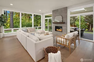 2025 211th Ave NE, Sammamish, WA 98074 - Photo 9