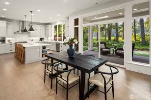 2025 211th Ave NE, Sammamish, WA 98074 - Photo 11