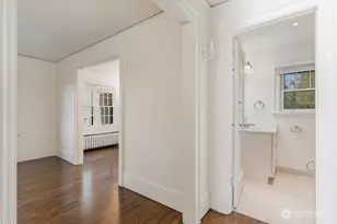 2906 Harvard Ave E, Seattle, WA 98102 - Photo 25
