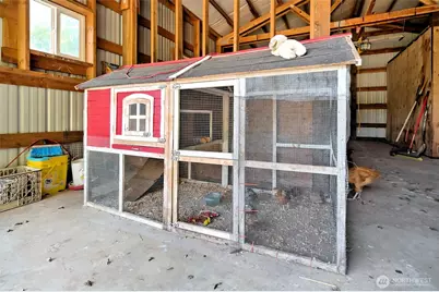 2617 E Harstine Island Road N, Shelton, WA 98584 - Photo 33