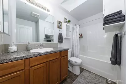 2617 E Harstine Island Road N, Shelton, WA 98584 - Photo 23