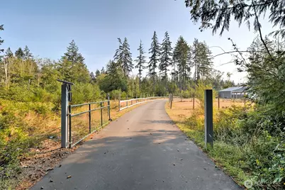 2617 E Harstine Island Road N, Shelton, WA 98584 - Photo 3