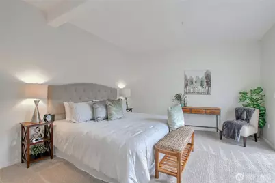 22471 SE 38th Terrace #1419, Issaquah, WA 98029 - Photo 15