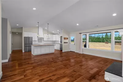 18443 Sargent Road, Rochester, WA 98579 - Photo 5