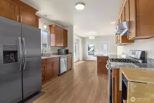 1511 McDougall Ave, Everett, WA 98201 - Photo 11
