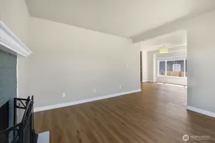 1511 McDougall Ave, Everett, WA 98201 - Photo 5
