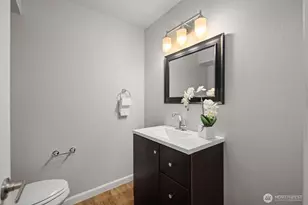 7639 SE 29th St, Mercer Island, WA 98040 - Photo 27