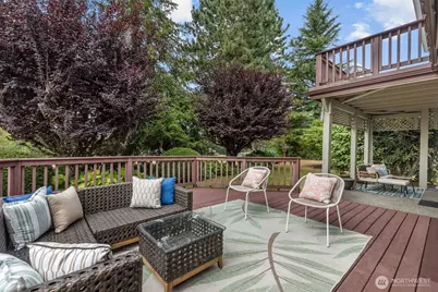 25417 Lake Wilderness Country Club Drive SE, Maple Valley, WA 98038 - Photo 31